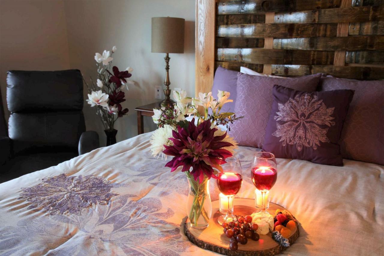 Bella Collina Bed And Breakfast Amity Exterior photo